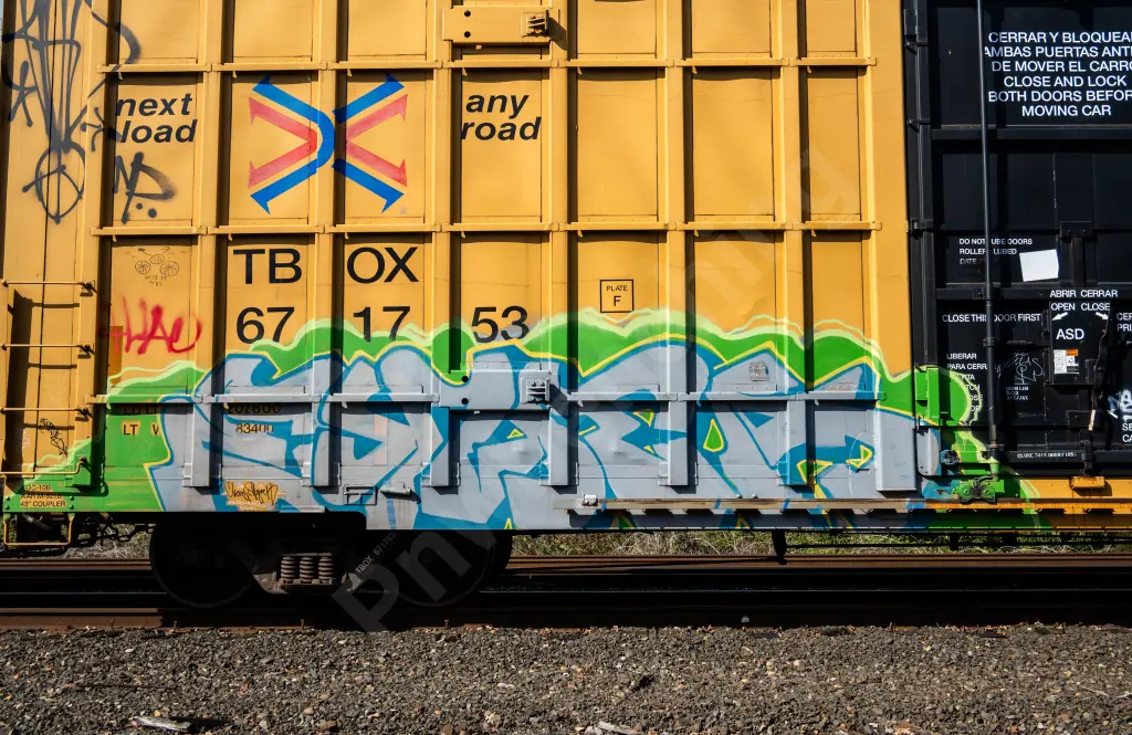 TBOX671753 - NORTH-AMERICA