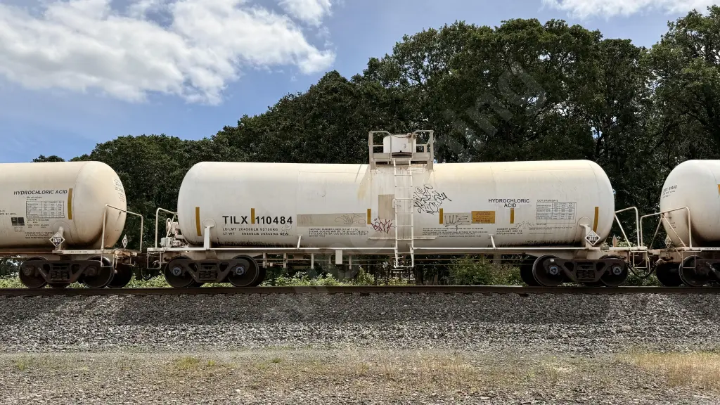 TILX110484 - NORTH-AMERICA
