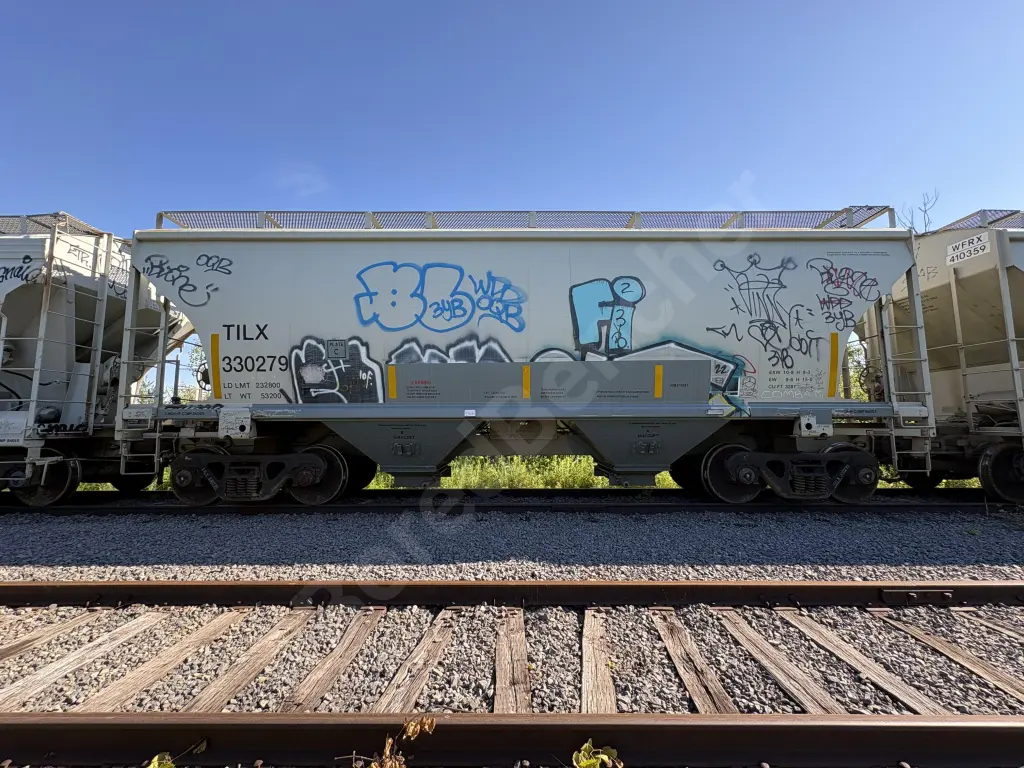 TILX330279 - NORTH-AMERICA