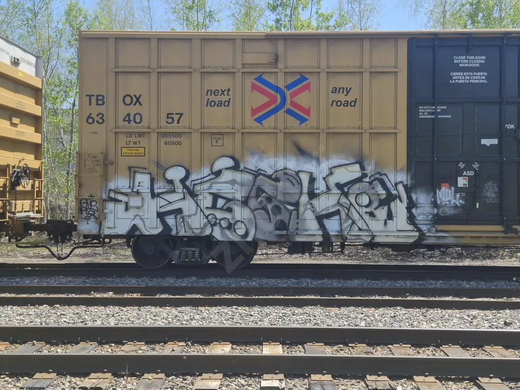 TBOX634057 - NORTH-AMERICA