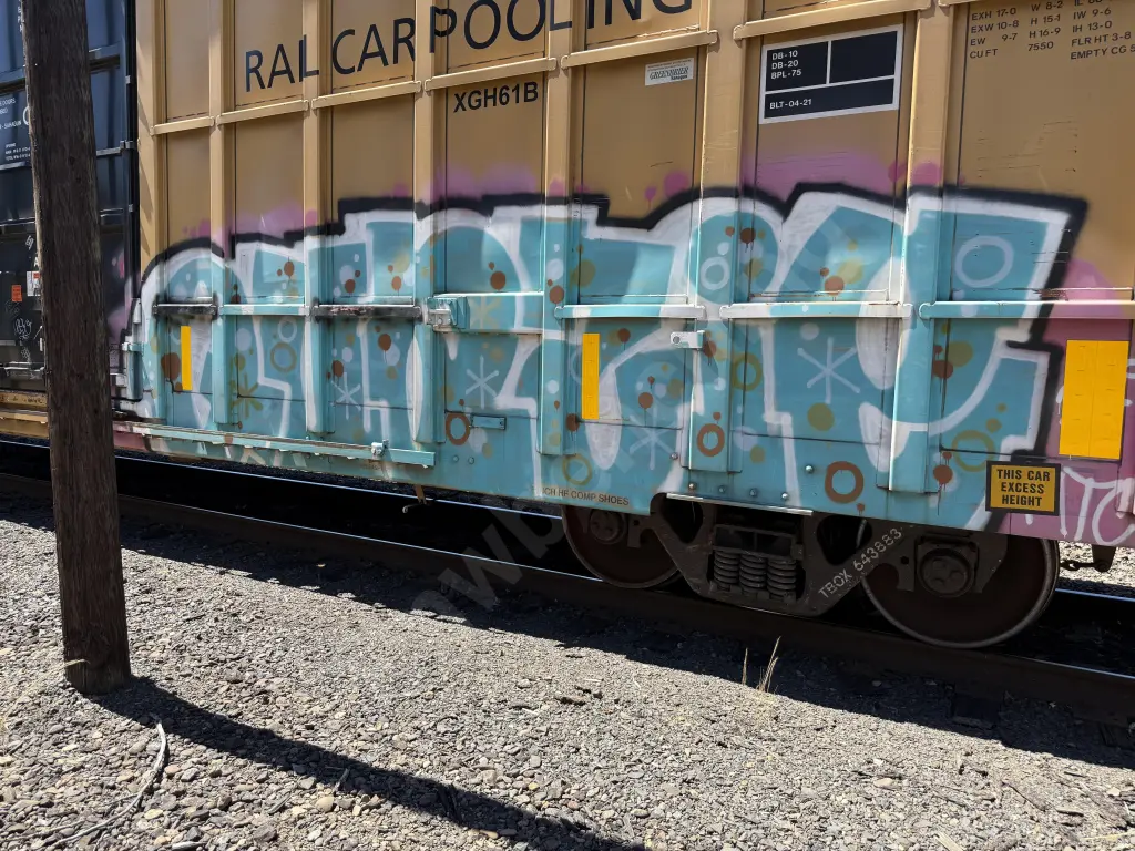 TBOX643883 - NORTH-AMERICA