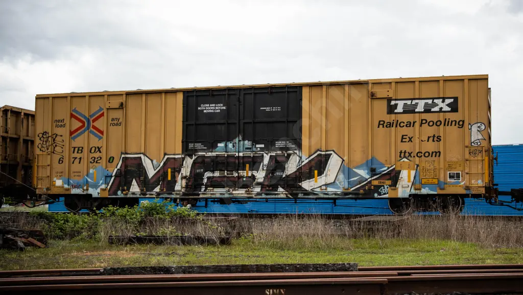 TBOX671320 - NORTH-AMERICA