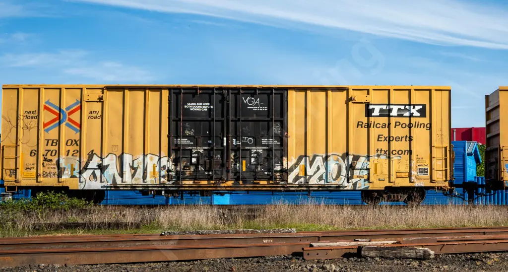 TBOX670124 - NORTH-AMERICA