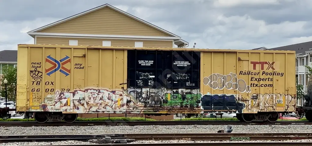 TBOX660029 - NORTH-AMERICA