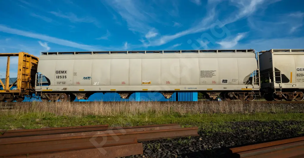 QEMX12535 - NORTH-AMERICA