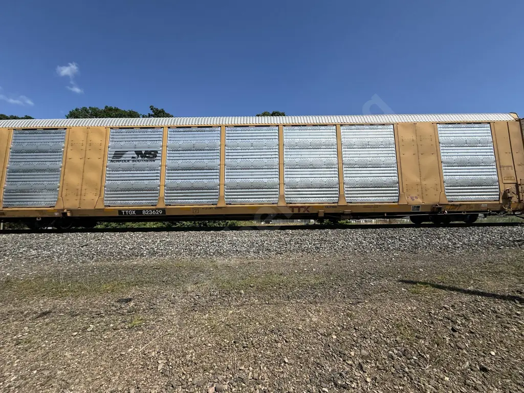 TTGX823629 - NORTH-AMERICA
