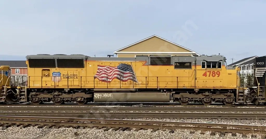 UP4789 - NORTH-AMERICA
