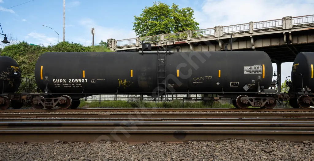 SHPX209507 - NORTH-AMERICA