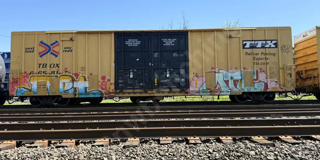 TBOX665187 - NORTH-AMERICA