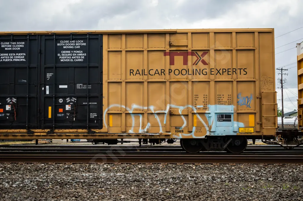 TBOX643083 - NORTH-AMERICA