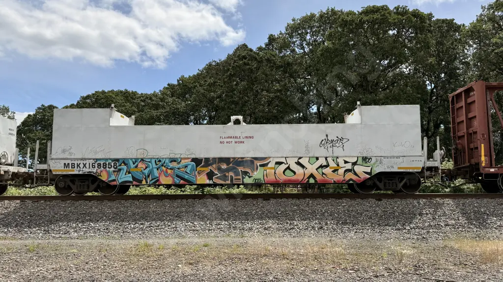 MBKX168858 - NORTH-AMERICA