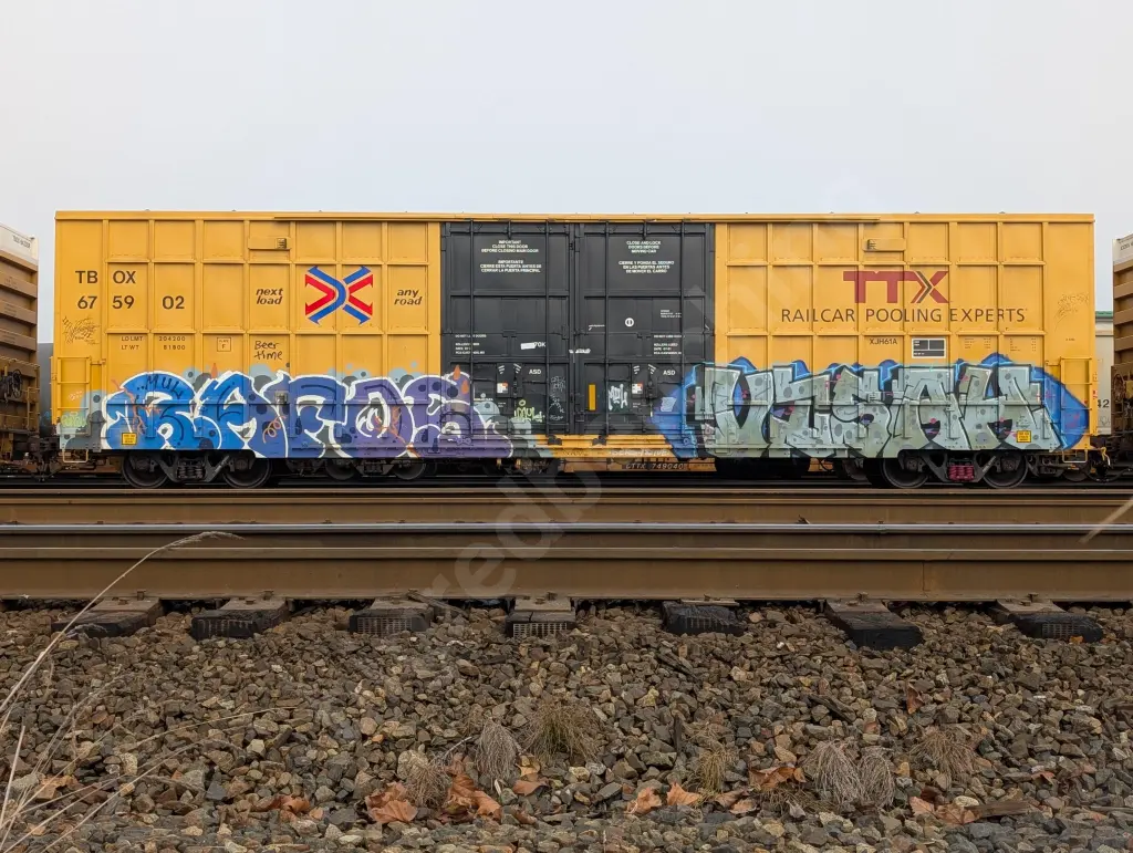 TBOX675902 - NORTH-AMERICA
