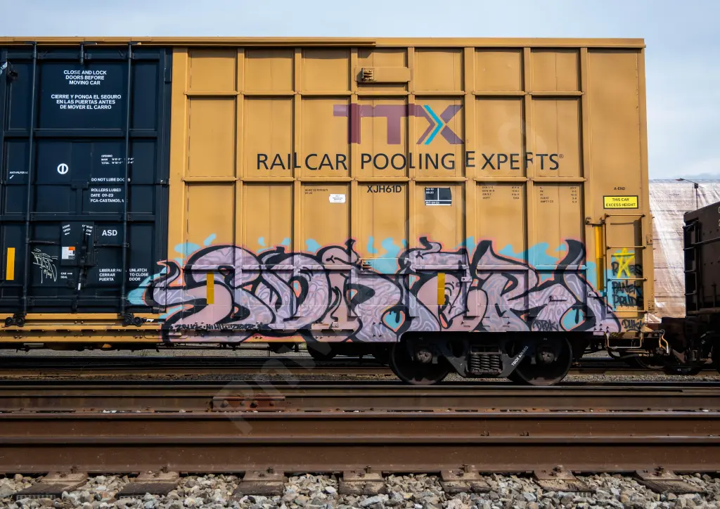 TBOX676553 - NORTH-AMERICA