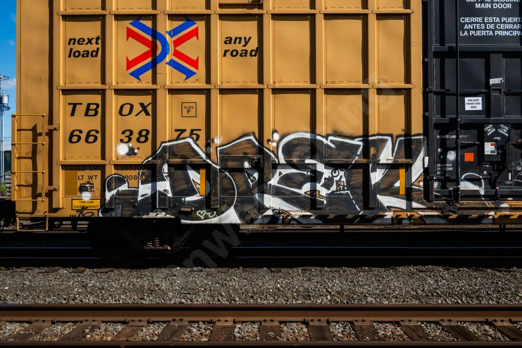 TBOX663875 - NORTH-AMERICA