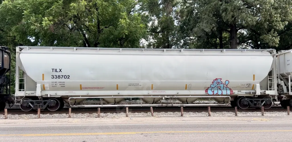 TILX338702 - NORTH-AMERICA