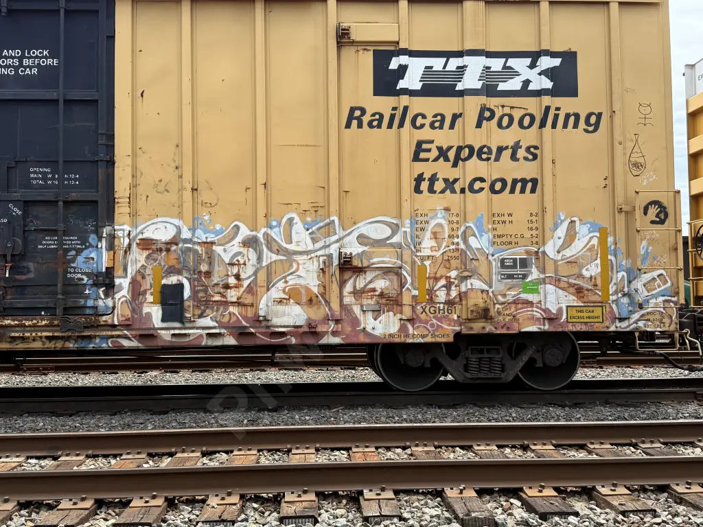 TBOX660914 - NORTH-AMERICA