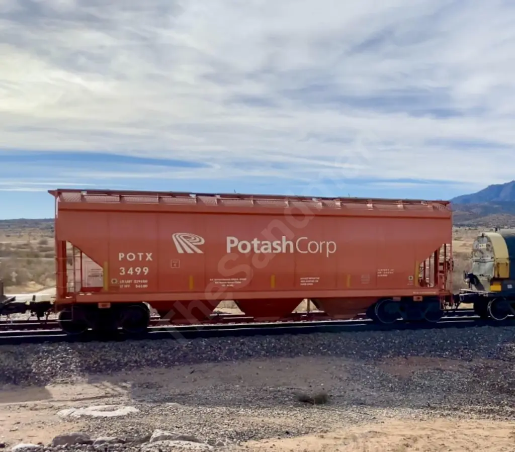 POTX3499 - NORTH-AMERICA