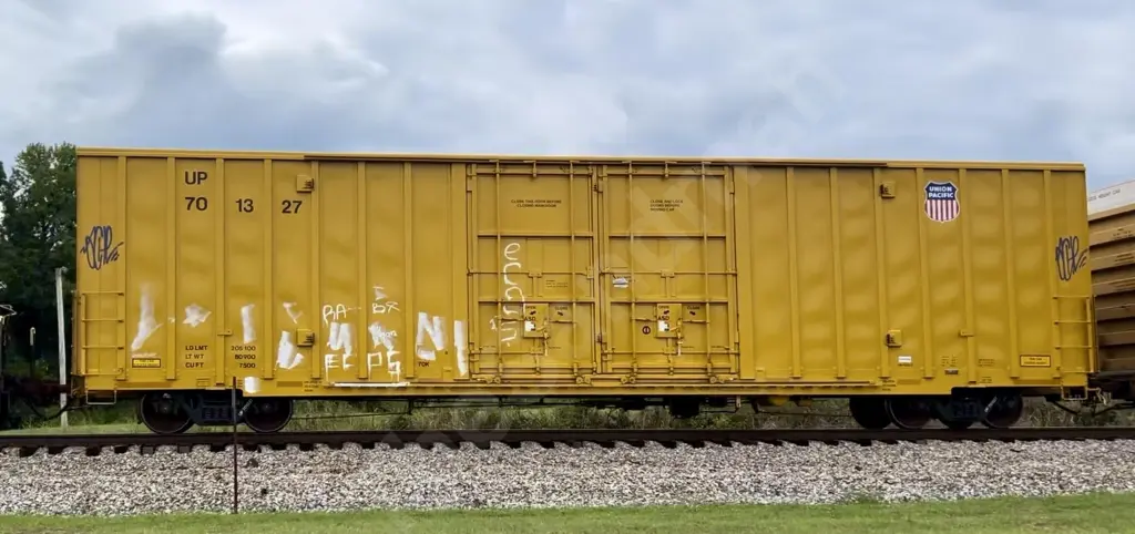 UP701327 - NORTH-AMERICA