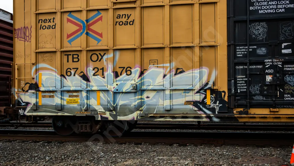 TBOX672176 - NORTH-AMERICA