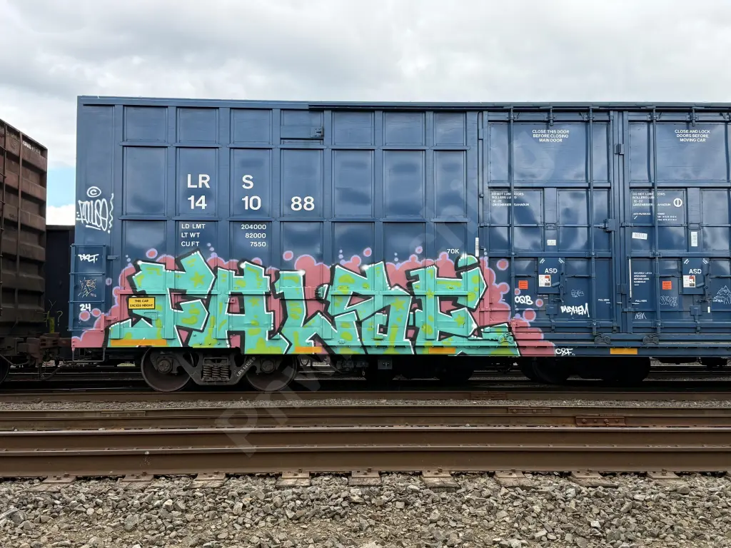 LRS141088 - NORTH-AMERICA