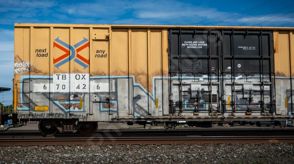 TBOX670426 - NORTH-AMERICA