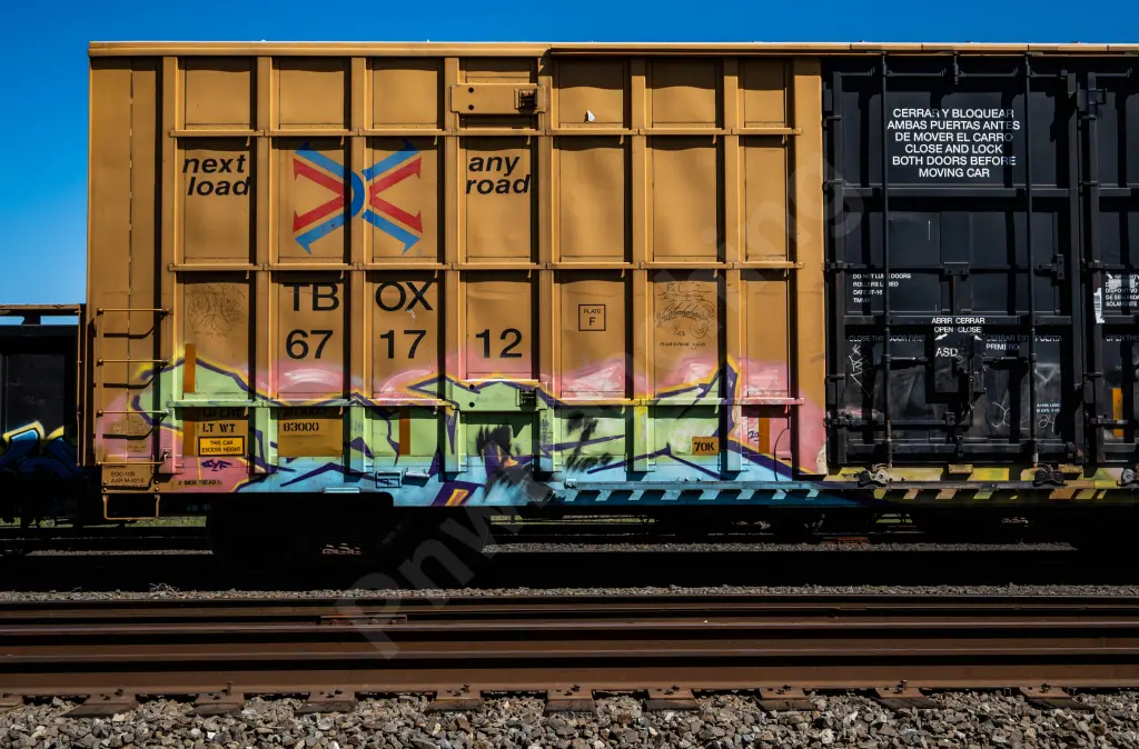 TBOX671712 - NORTH-AMERICA