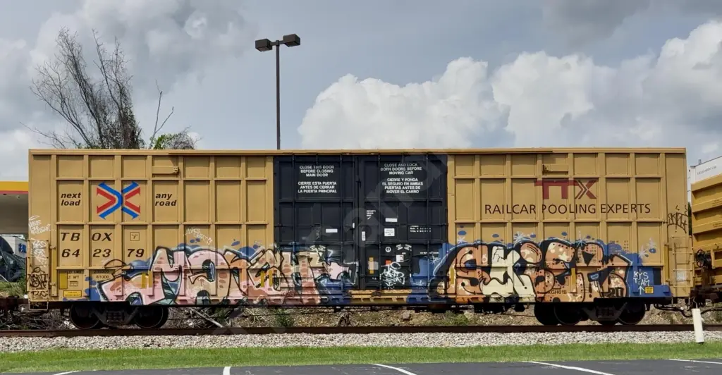 TBOX642379 - NORTH-AMERICA