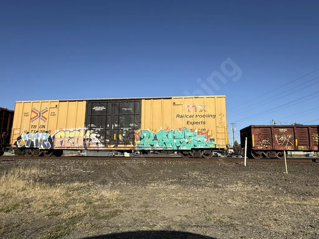 TBOX671386 - NORTH-AMERICA