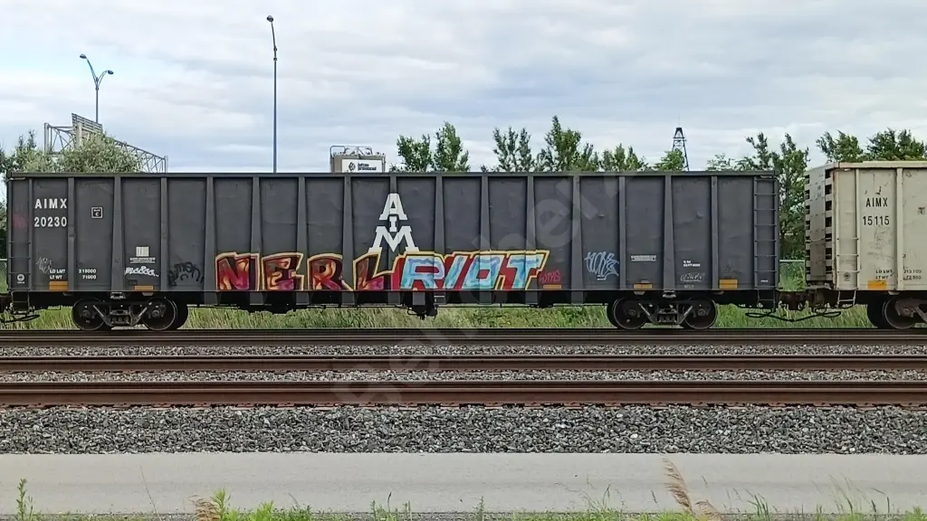AIMX20230 - CANADA