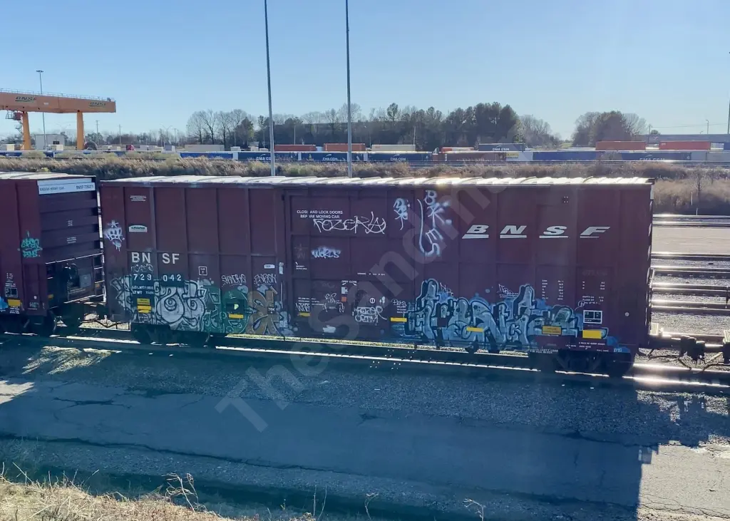 BNSF729042 - NORTH-AMERICA