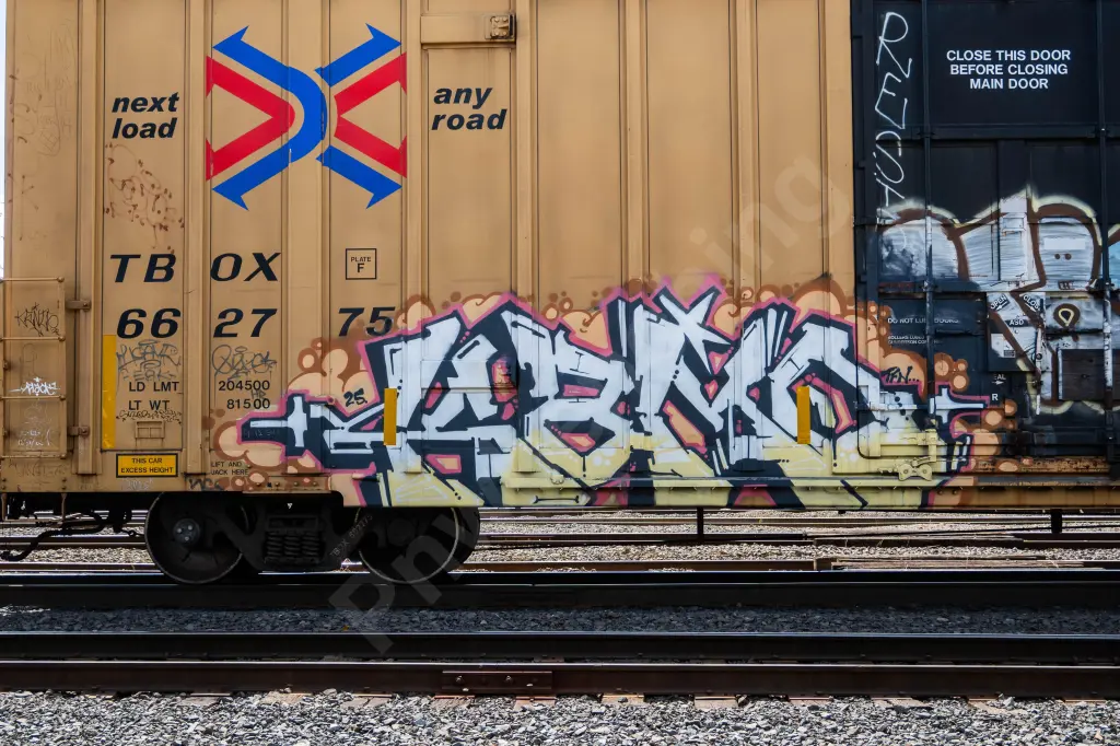 TBOX662775 - NORTH-AMERICA