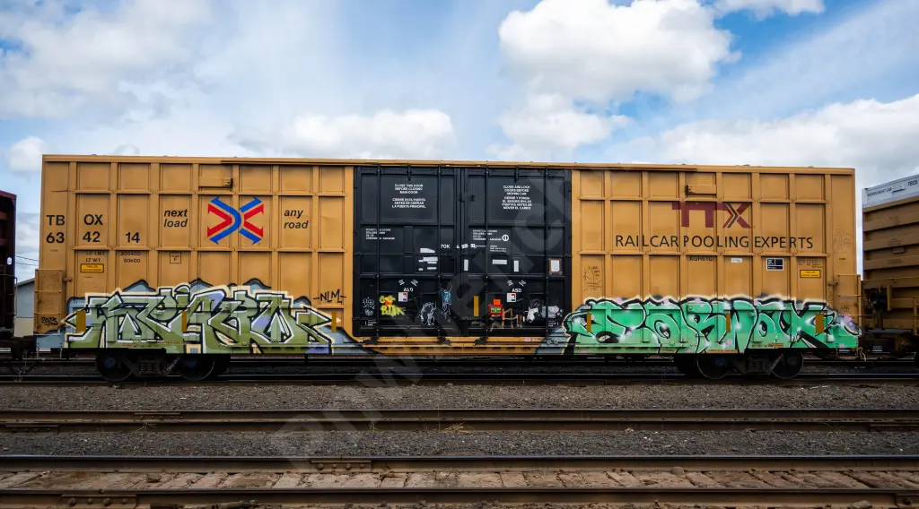 TBOX634214 - NORTH-AMERICA