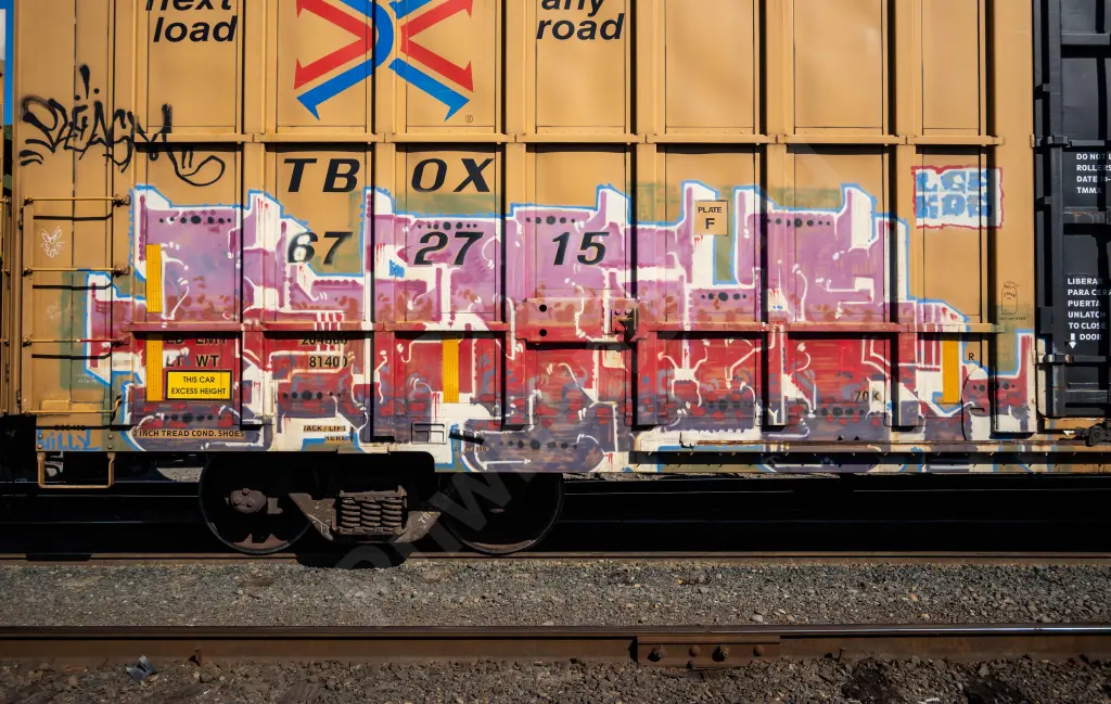 TBOX672715 - NORTH-AMERICA