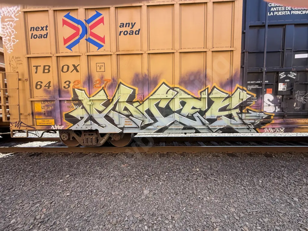 TBOX643227 - NORTH-AMERICA