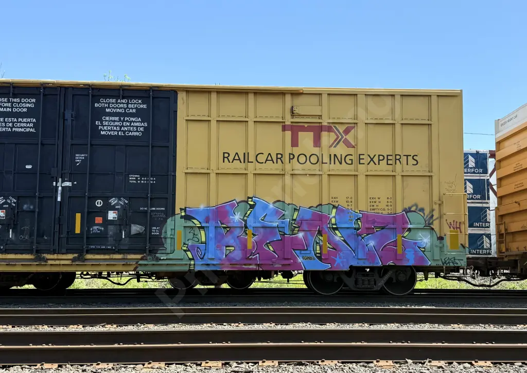 TBOX640858 - NORTH-AMERICA