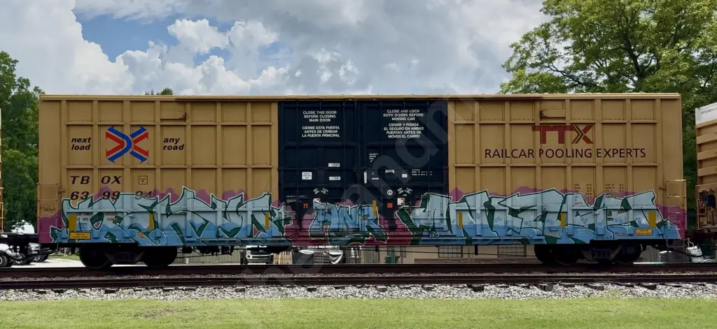 TBOX639994 - NORTH-AMERICA