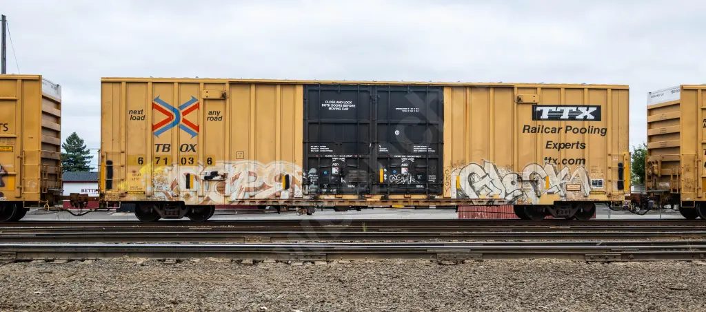 TBOX671036 - NORTH-AMERICA