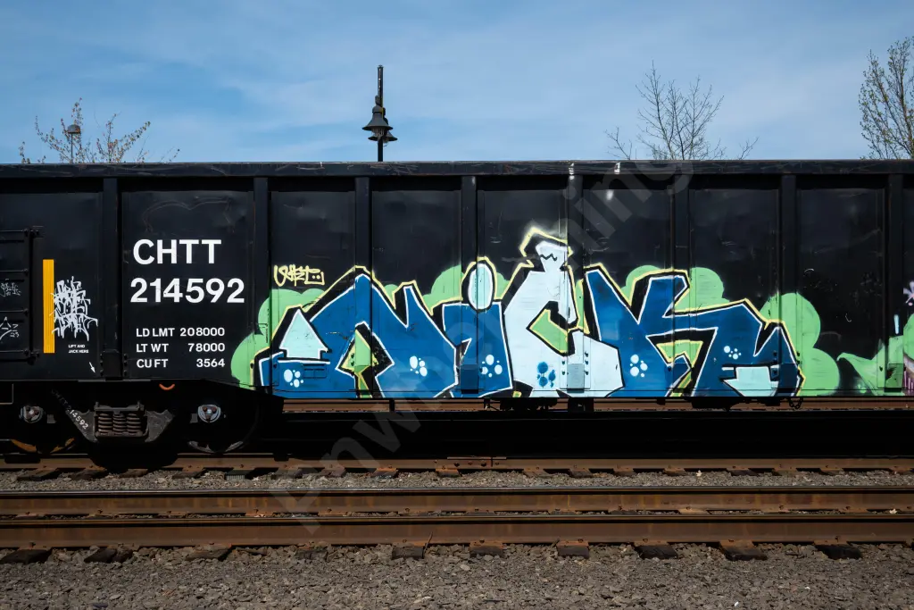 CHTT214592 - NORTH-AMERICA