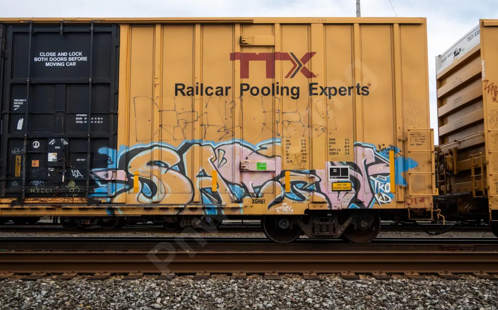 TBOX663049 - NORTH-AMERICA