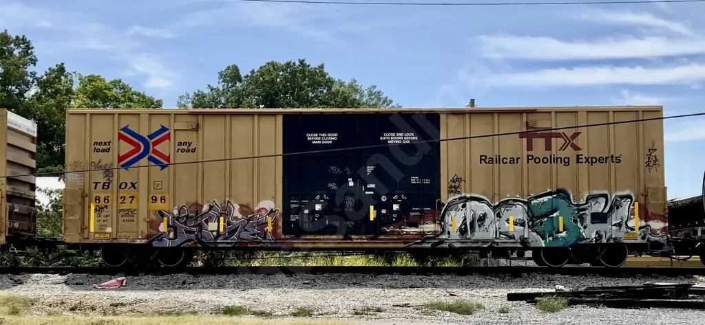 TBOX662796 - NORTH-AMERICA