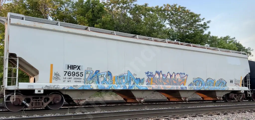 HIPX76955 - NORTH-AMERICA