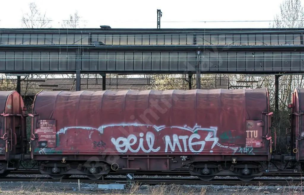 Train photo