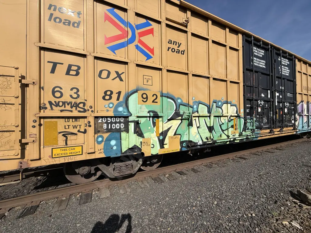 TBOX638192 - NORTH-AMERICA