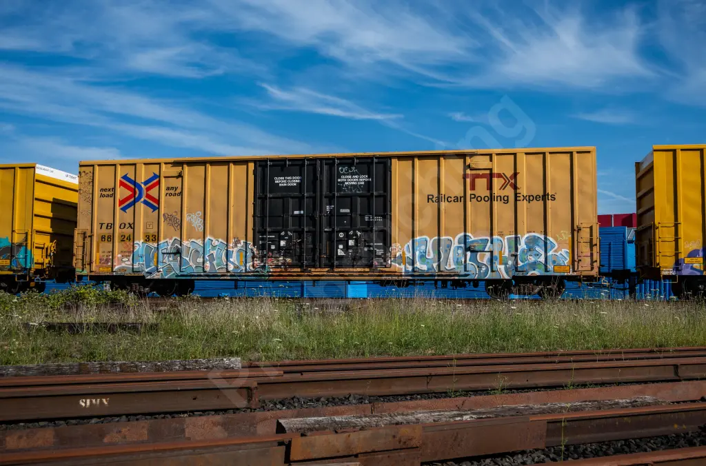 TBOX662433 - NORTH-AMERICA