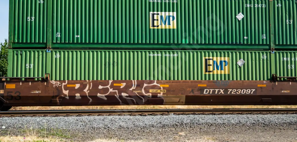 DTTX723097 - NORTH-AMERICA