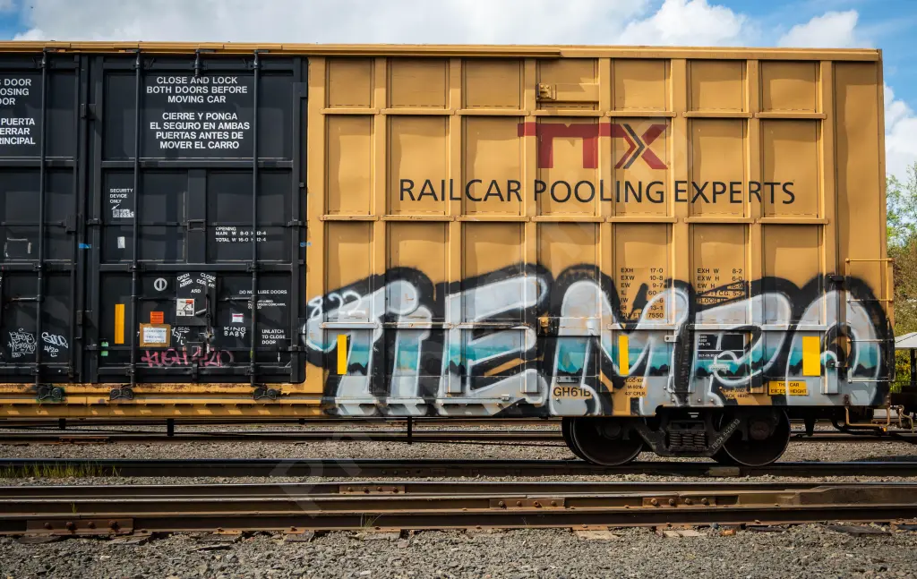 TBOX643613 - NORTH-AMERICA