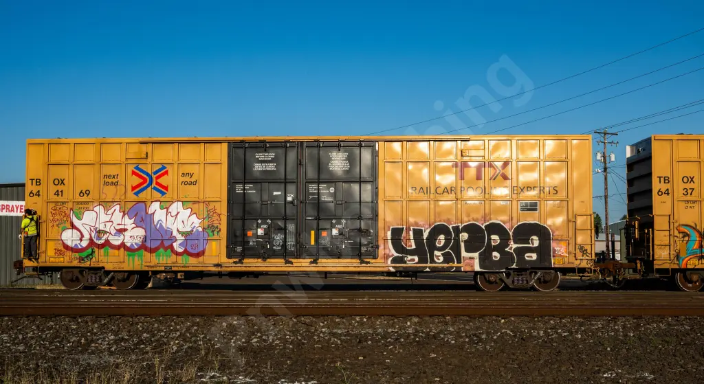 TBOX644169 - NORTH-AMERICA