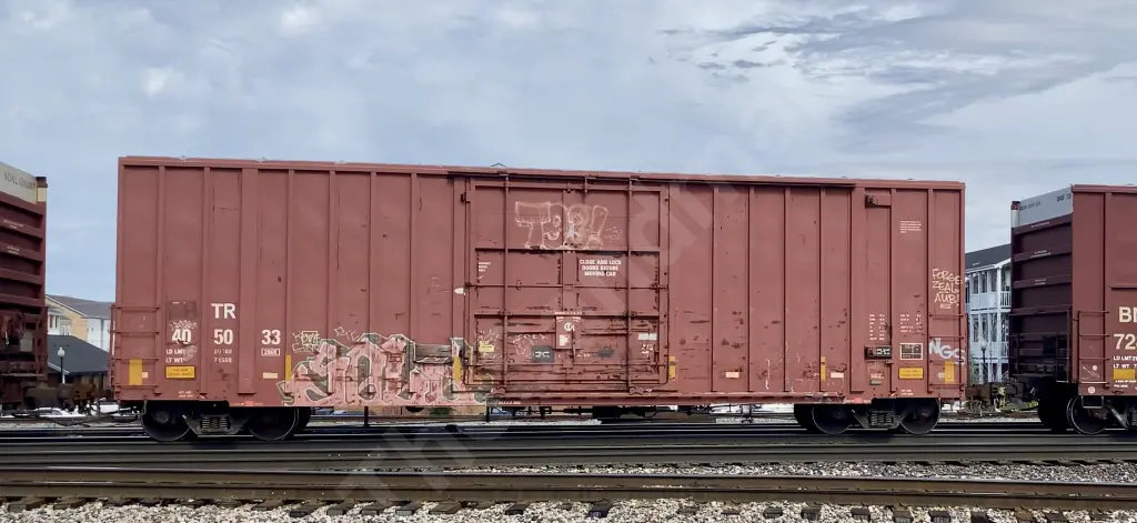 TR405033 - NORTH-AMERICA