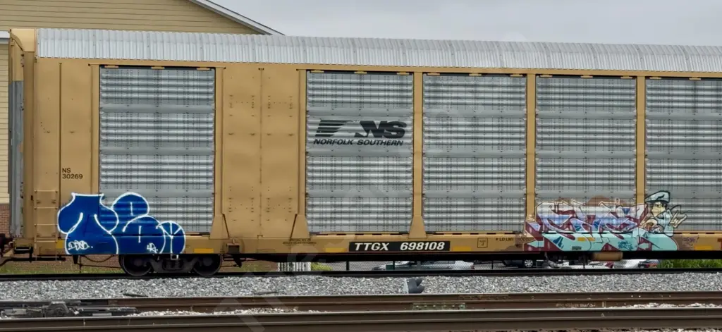 TTGX698108 - NORTH-AMERICA