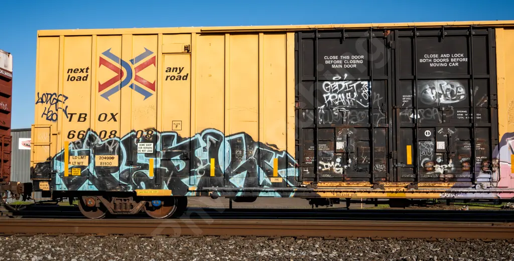 TBOX660808 - NORTH-AMERICA